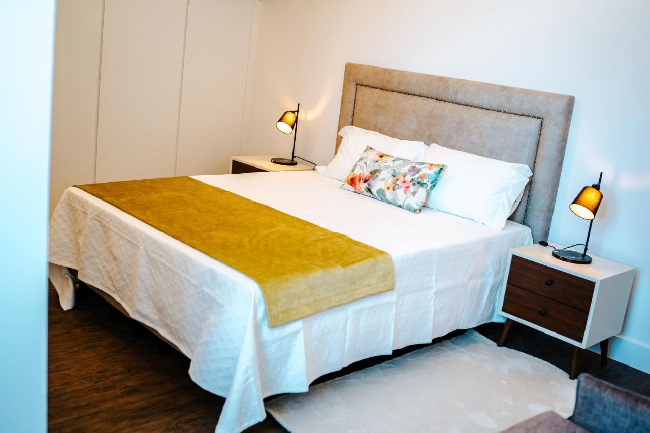 Casa Guerreiro - Regina Hotel Group เวียนา โด กัสเตโล ภายนอก รูปภาพ